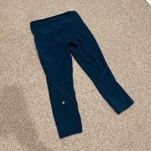 Lululemon Lead the Pack crop 23”